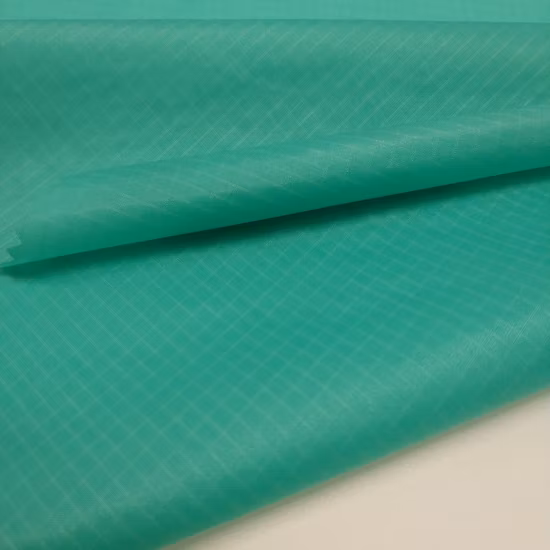 Sehr rutschiges Silnylon-Silikonbeschichtetes Ripstop-Nylon-Gleittuchgewebe